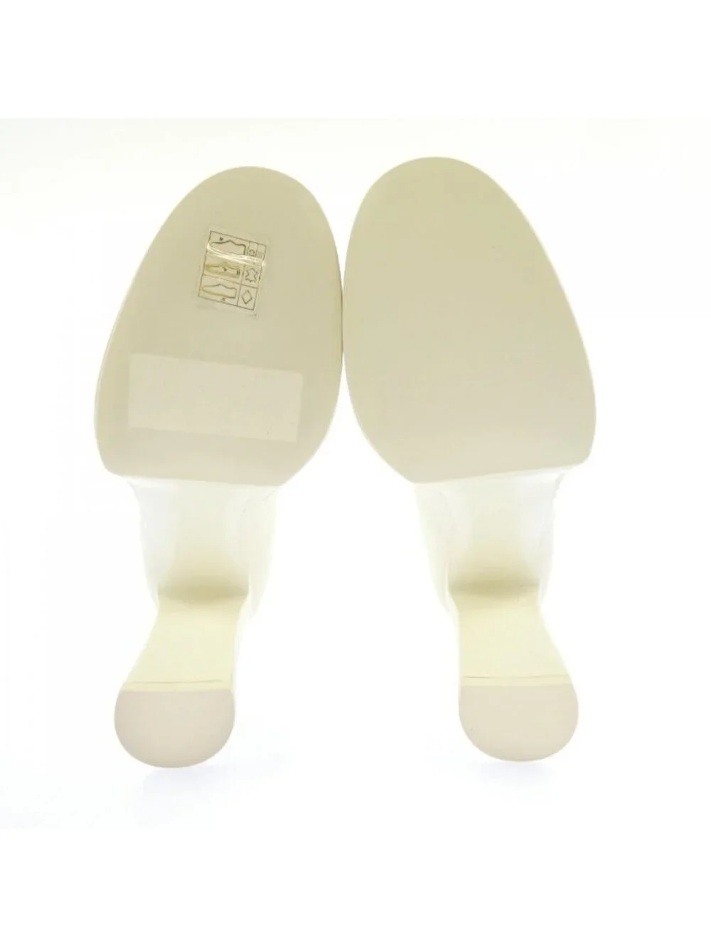Chanel Pumps Heels Beige